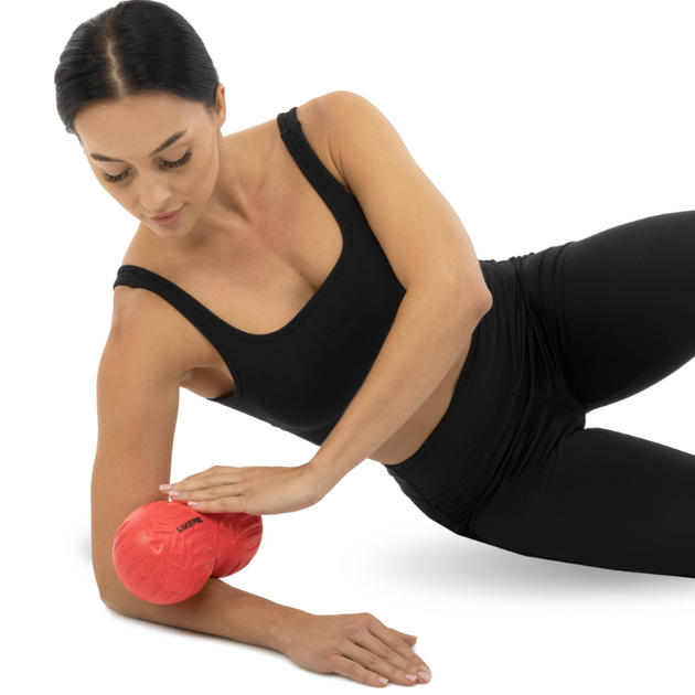 М'яч масажний подвійний для МФР та самомасажу Duoball LivePRO Peanut massage ball LP8509 ø19,4см червоний - зображення 9