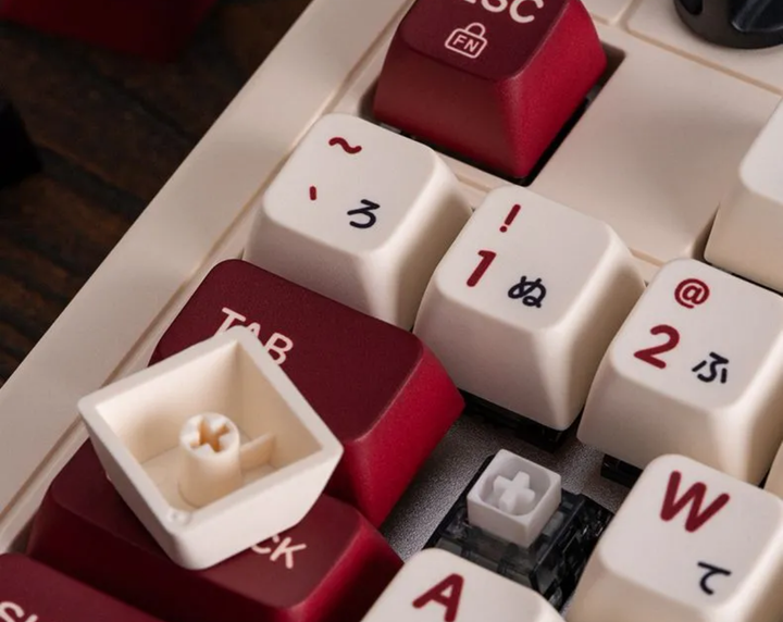 Механічна бездротова клавіатура 8BitDo Retro 108 повнорозмірна - Fami Edition - зображення 6