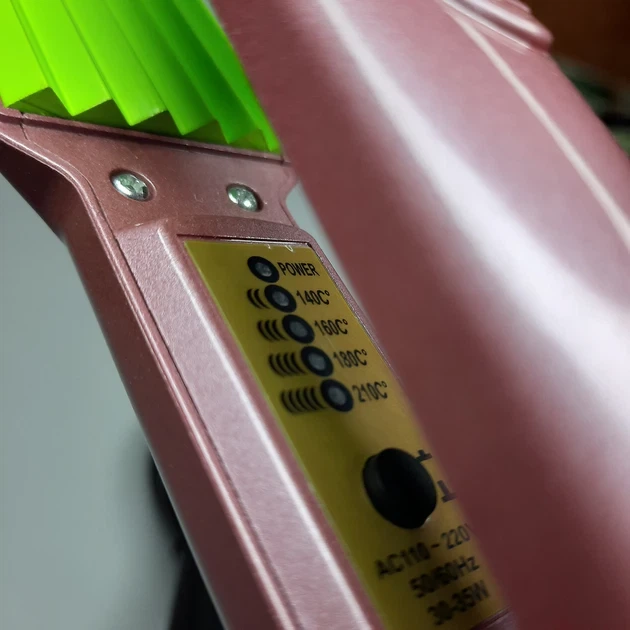 Гофре для волос Geemy GM-2957W с керамическим покрытием 140-210 °C - изображение 2