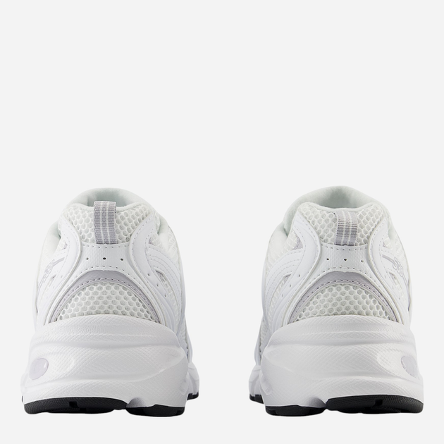 Жіночі кросівки New Balance 530 U530CSE 38.5 (6US) Білі (197968188113) - зображення 5