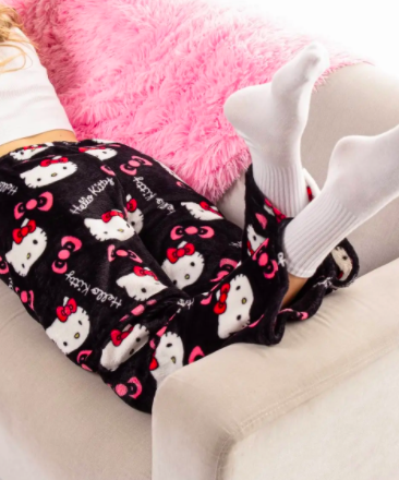 Пижамные плюшевые Штаны Hello Kitty хелоу китти чёрные размер M - Фото 3 Пижамные плюшевые Штаны Hello Kitty хелоу китти чёрные размер M - изображение 3