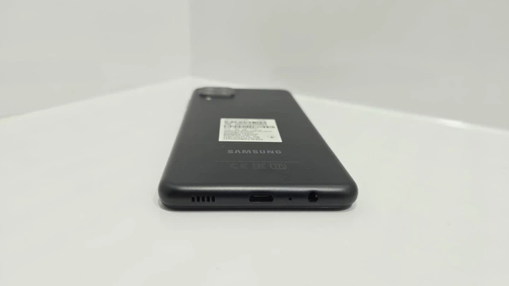 Смартфон Samsung A12 4/64 NFC black (б/в) - зображення 9