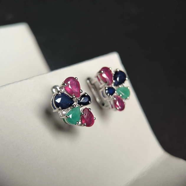 Срібні сережки з натуральним сапфіром 4.05ct, смарагдом рубіном (2182412) - зображення 2