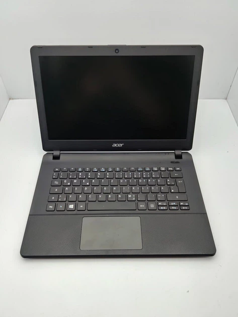 Ноутбук Acer E1-311 / 14" (1366x768) TN / Intel Celeron N2940 (4 ядра по 1.83 - 2.25 GHz) / 4 GB DDR3 / 500 GB HDD / Intel HD Graphics / WebCam б/в - Фото 2 Ноутбук Acer E1-311 / 14" (1366x768) TN / Intel Celeron N2940 (4 ядра по 1.83 - 2.25 GHz) / 4 GB DDR3 / 500 GB HDD / Intel HD Graphics / WebCam б/в - зображення 2