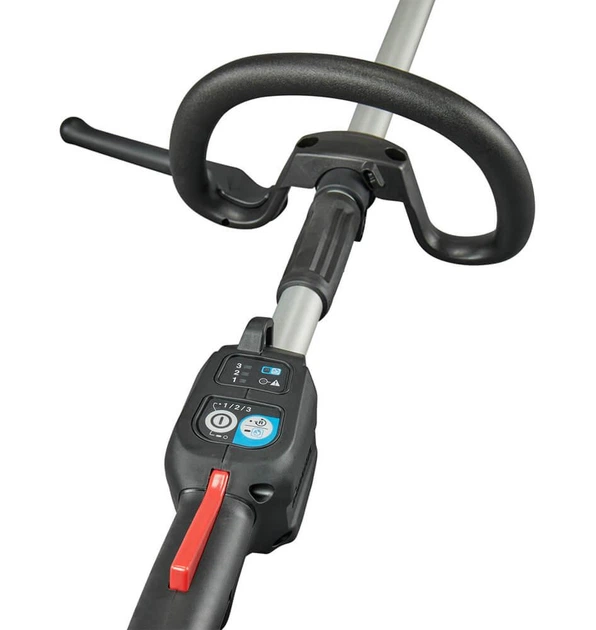 Аккумуляторный триммер Makita XGT 40 V Max UR007GZ01 без акб и з/у (UR007GZ01) - изображение 3