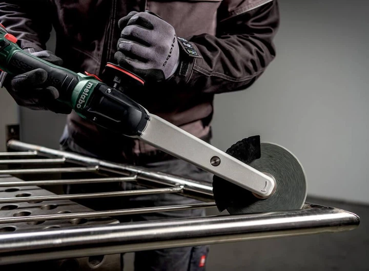 Аккумуляторная шлифмашина для угловых сварочных швов Metabo KNSVB 18 LTX BL 150 у MetaBox 185 XL, без акб и з/у (601765840) - изображение 3