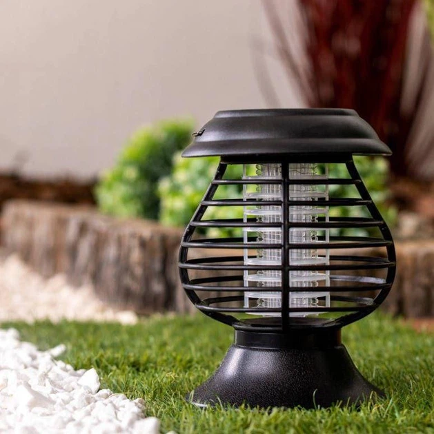 Ловушка для комарів на сонячній батареї Bug Zapper ультрафіолетова мухоловка комах інсектицидна лампа переносна проти комар світильник садовий від мошка мух моль комарі метелики знищувач літаючих шкідників (Solar-9028) - зображення 8
