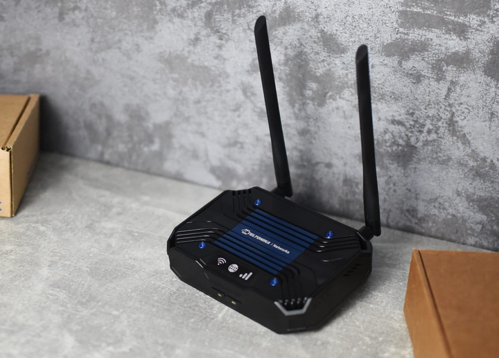 Router Teltonika TCR100 (TCR100 000000) - obraz 8