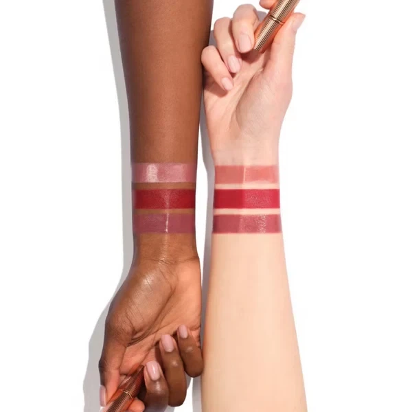 Набір помад Charlotte Tilbury Iconic Hollywood Lip Trio - Фото 3 Набір помад Charlotte Tilbury Iconic Hollywood Lip Trio - зображення 3