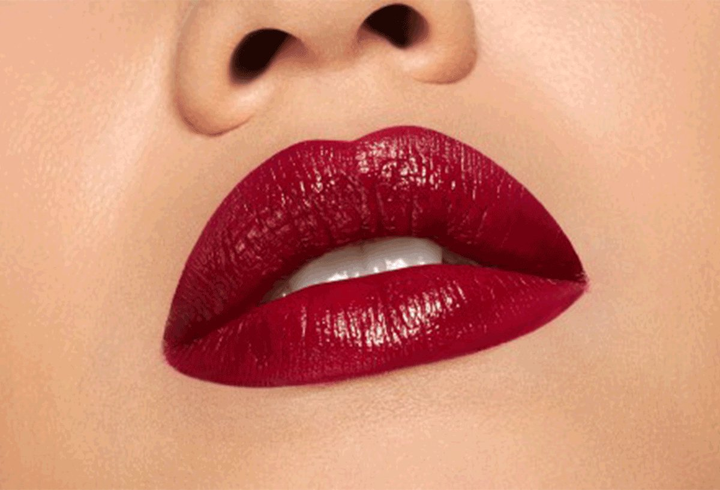 Pomadka do ust Pupa Vamp! 300 Scarlet Bordeaux 3.5 g (8011607353859) - obraz 2