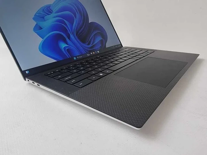 Ноутбук Dell Precision 5560 I7 11850H/RTX T1200/RAM 16GB/SSD 512GB