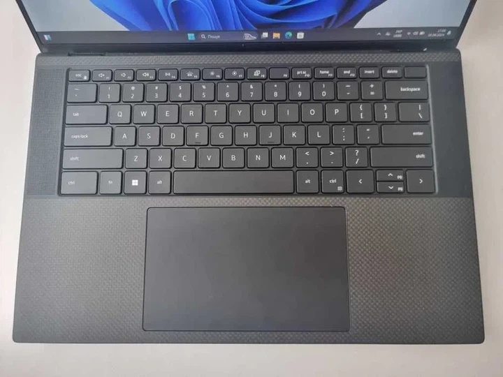 Ноутбук Dell Precision 5560 I7 11850H/RTX T1200/RAM 16GB/SSD 512GB