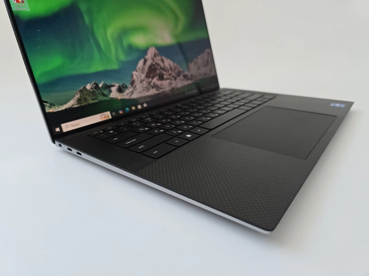 Ноутбук Dell Precision 5560 I7 11850H/RTX T1200/RAM 16GB/SSD 512GB
