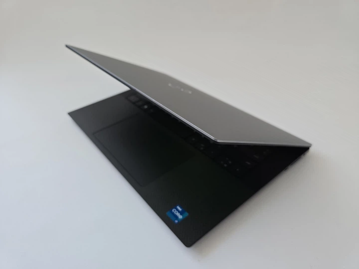 Ноутбук Dell Precision 5560 I7 11850H/RTX T1200/RAM 16GB/SSD 512GB