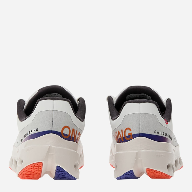Buty do biegania męskie On Running Cloudsurfer Next 3ME30020256 41 (8US) Szare - obraz 4