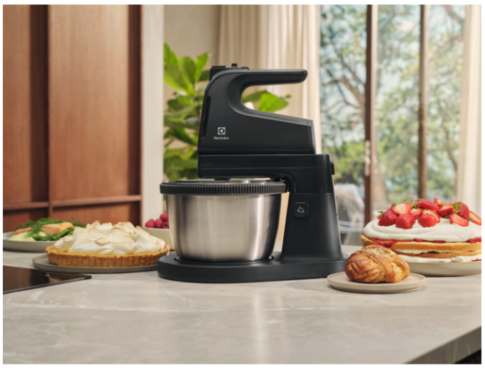 Стаціонарний міксер Electrolux ESM4B (7046000) - Фото 4 Стаціонарний міксер Electrolux ESM4B (7046000) - зображення 4
