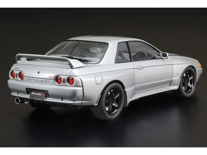 Збірна модель 1/24 Автомобіль Nissan Skyline GTR R32 Nismo-Custom