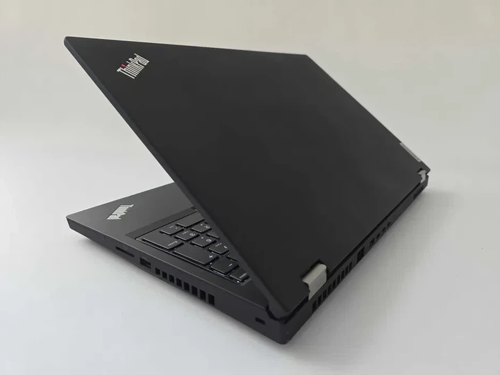 Ноутбук Lenovo ThinkPad P15 G2 i7 11800H/RTX A2000/RAM 16GB/SSD 512GB/WIN 11 Б\В - Фото 7 Ноутбук Lenovo ThinkPad P15 G2 i7 11800H/RTX A2000/RAM 16GB/SSD 512GB/WIN 11 Б\В - зображення 7