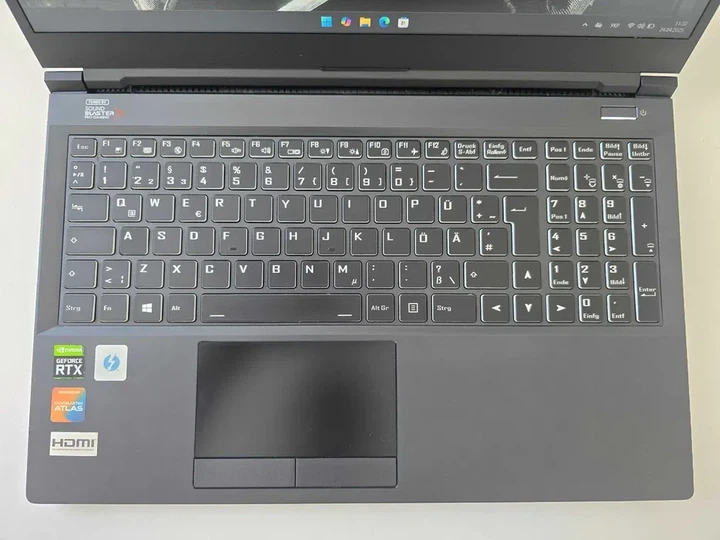 Ноутбук ігровий Clevo 15 I7 10870H/RTX 3070/RAM 16GB/SSD 500GB