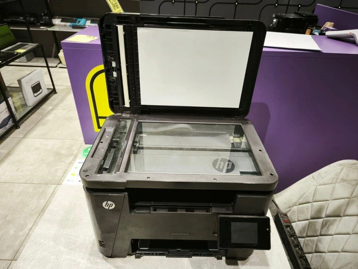 МФУ HP LaserJet Pro MFP M225dw / Лазерная монохромная печать / 600x600 dpi / A4 / 25 стр. мин / USB 2.0, Ethernet, Wi-Fi / Duplex б/у - изображение 5