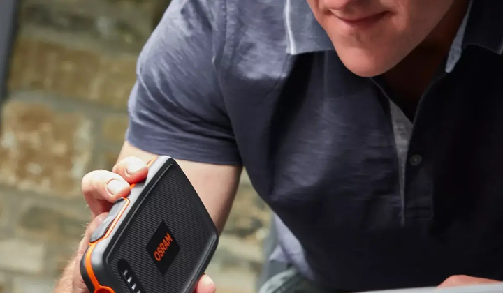 Urządzenie rozruchowe OSRAM BATTERYstart 200 OBSL200 (4052899620476) - obraz 12