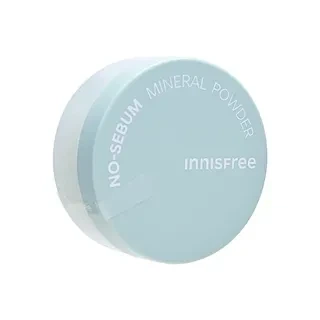 Безбарвна мінеральна матуюча розсипчаста пудра&nbsp;Innisfree No sebum Mineral Powder 5г - зображення 4