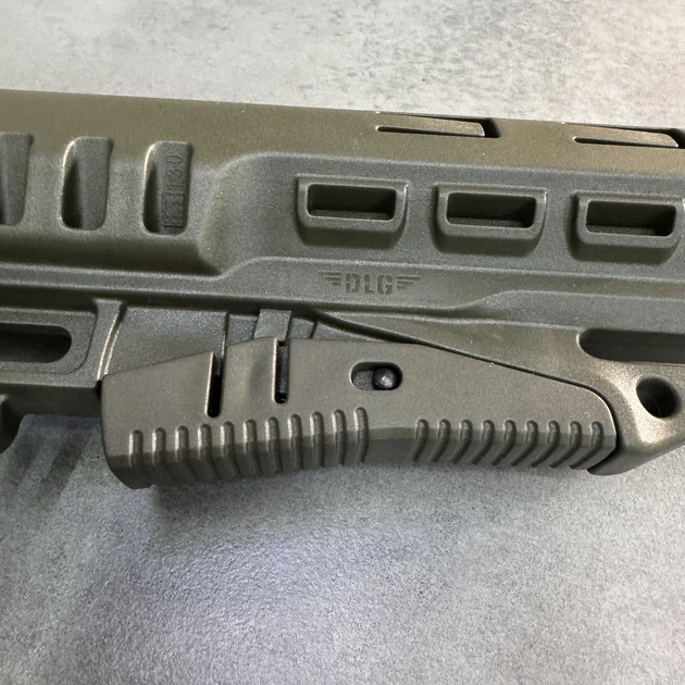Приклад (база) DLG TBS TACTICAL DLG-130, для трубок Mil-Spec, цвет Олива, гнездо антабки на 2 стороны (DLG-130 BL) - изображение 5