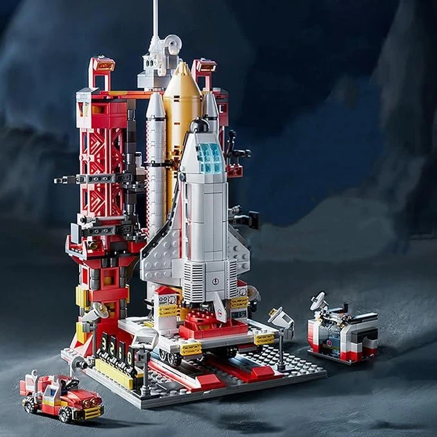 Конструктор космическая ракета Space Shuttle 45,5см на 1089 деталей с 4 фигурками (469) - Фото 5 Конструктор космическая ракета Space Shuttle 45,5см на 1089 деталей с 4 фигурками (469) - изображение 5