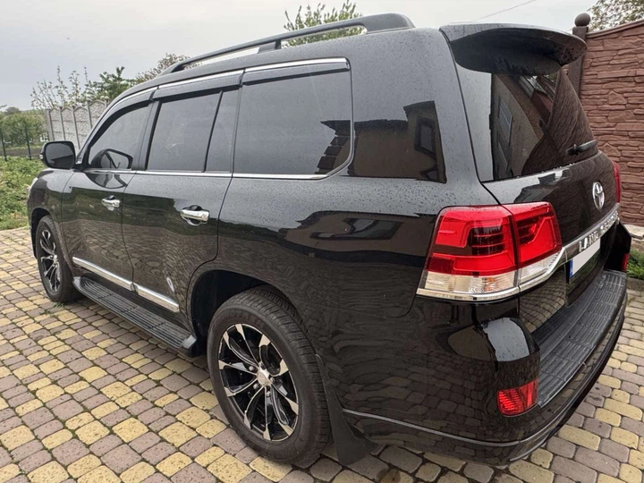 Вітровики з хромованим молдингом Niken Luxury (6 шт) для Toyota Land Cruiser 200 2007-2021 рр - зображення 4