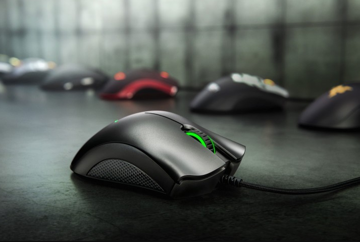 Геймерская проводная мышка Razer DeathAdder Essential 6400 dpi Черная - Фото 5 Геймерская проводная мышка Razer DeathAdder Essential 6400 dpi Черная - изображение 5