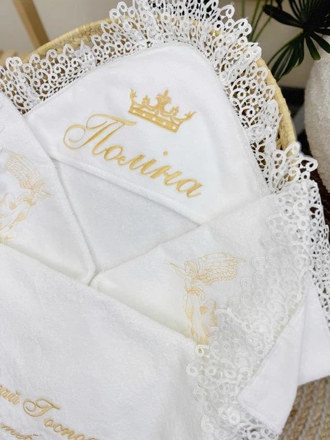 Нарядная крыжма для девочки Family Tradition махра двусторонняя с вышивкой и кружевом 100х100 см белая Царевна Полина - Фото 2 Нарядная крыжма для девочки Family Tradition махра двусторонняя с вышивкой и кружевом 100х100 см белая Царевна Полина - изображение 2