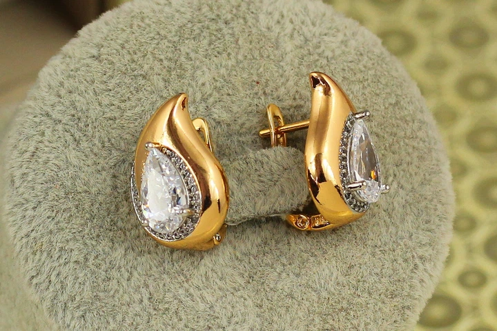 Сережки Xuping Jewelry полум"я з родієм 1,8 см золотисті - зображення 2