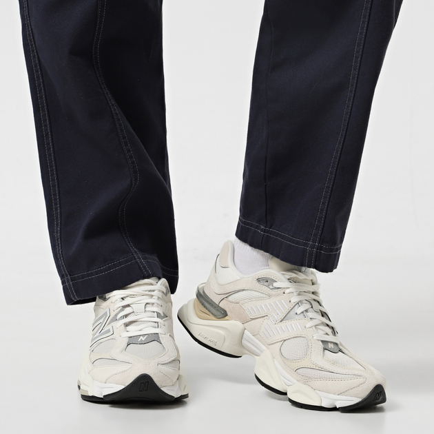 Buty sportowe męskie New Balance 9060 U9060WHT 44.5 Beżowe (197966537753) - obraz 2
