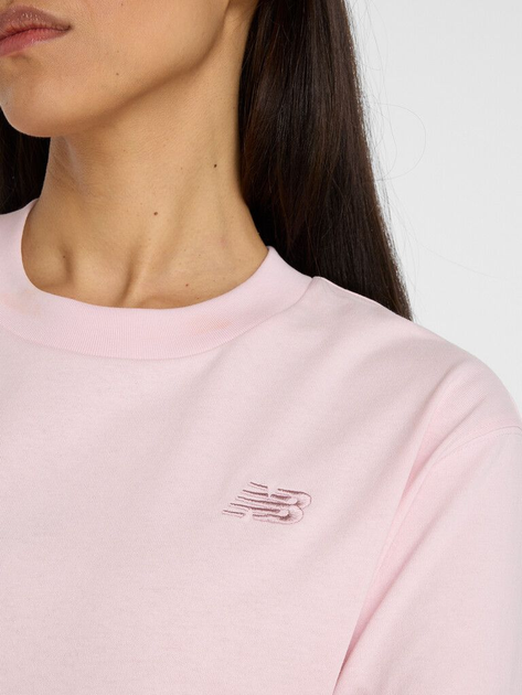 T-shirt damski bawełniany New Balance Athletics WT41501 S Jasnoróżowy (197967347856) - obraz 4