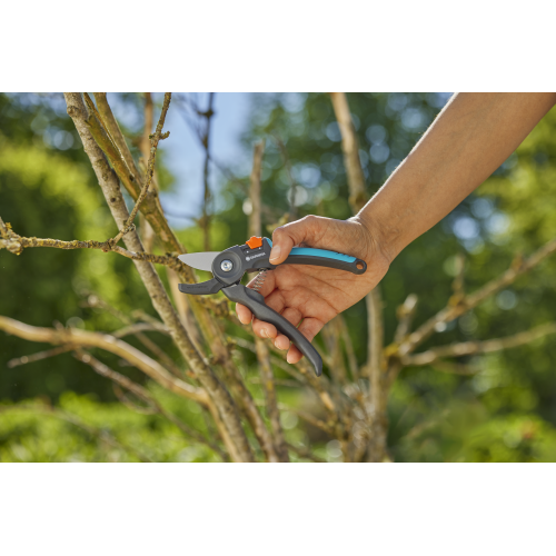 Секатор Gardena PremiumCut dry wood с наковаленкой 20 мм (12240-20.000.00) - Фото 4 Секатор Gardena PremiumCut dry wood с наковаленкой 20 мм (12240-20.000.00) - изображение 4