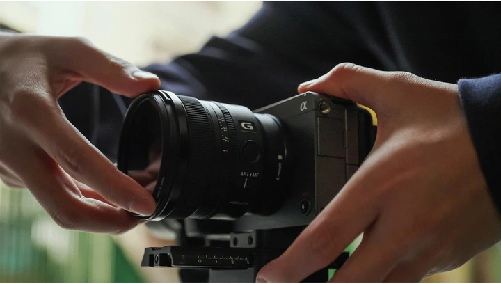 Sony FE 16mm F1.8 G (SEL16F18GB.SYX) – фото, відгуки