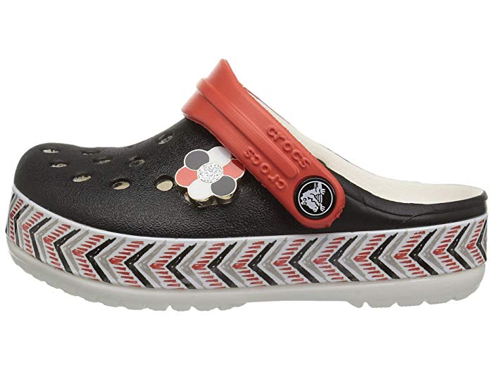 Детские Крокс Крокбенд Чёрные Crocs Drew X Crocband Chevron Clog Black/White (25/26, черный) - Фото 7 Детские Крокс Крокбенд Чёрные Crocs Drew X Crocband Chevron Clog Black/White (25/26, черный) - изображение 7