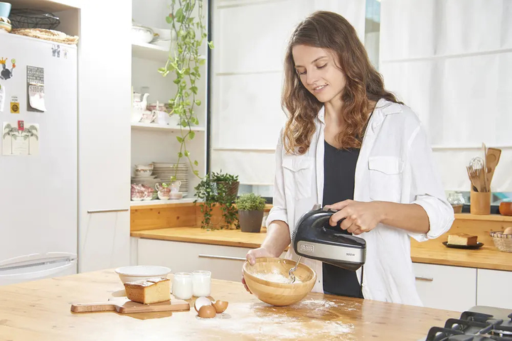 Ручний міксер Black+Decker BXMX500E - зображення 5