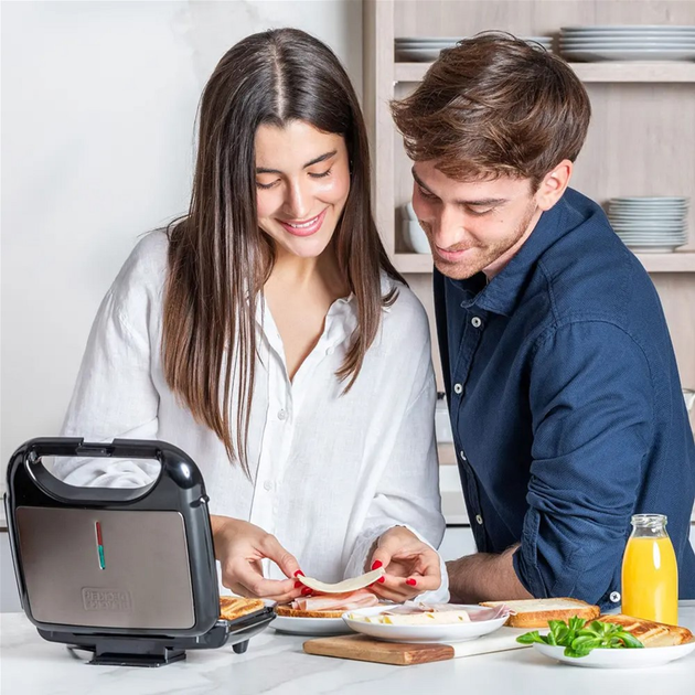 Opiekacz do kanapek Black+Decker BXSA753E - obraz 12