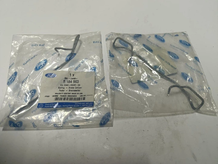 Скоба тормозного суппорта Ford Kuga (5184963) - изображение 2