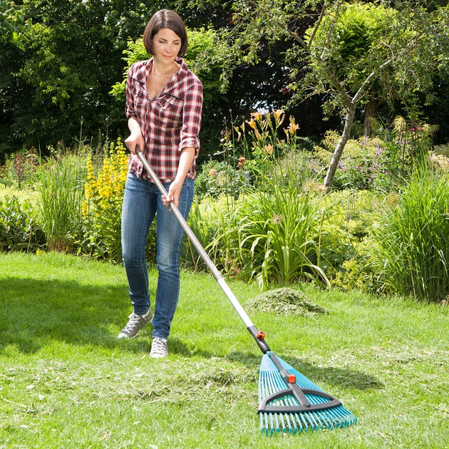 Regulowane grabie plastikowe Gardena Combisystem 03099-30 z drewnianym trzonkiem - obraz 5