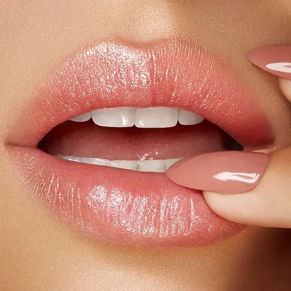 Бальзам для губ Kiko Milano Coloured Balm 02 Vanilla 3 г - изображение 5