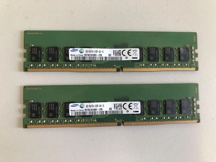 Оперативна пам'ять Samsung 16GB (8+8GB) DDR4 PC4-2133P DIMM б/в