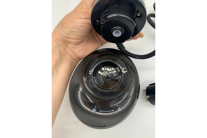 Відпарювач ручний 1600 W VOLYYX RS7047 BLACK для курток, піджаків, пальто, тканин, синтетики, фіранок, тюлів, штор, текстилю - зображення 4