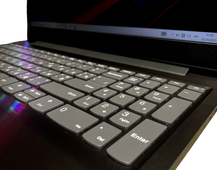 Ноутбук Lenovo ( Pentium 5405U ) 8Gb 500 Gb HDD MX110 Б/В - изображение 4