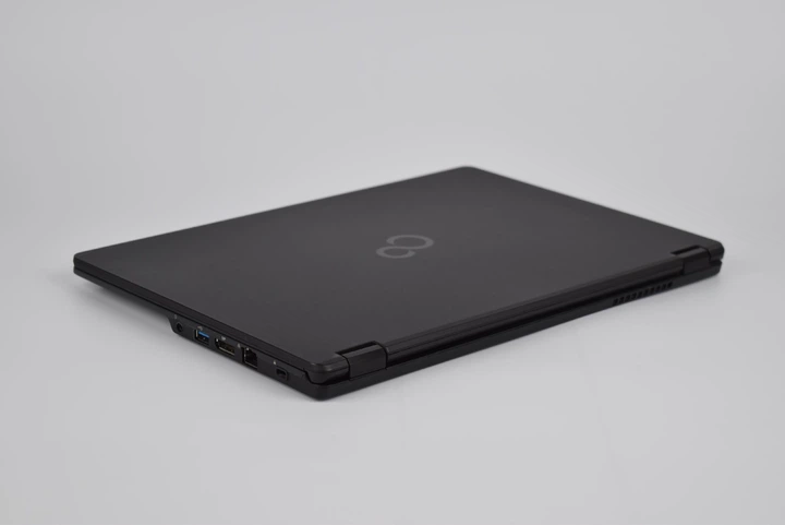 Ноутбук Fujitsu LifeBook U747 i5-6300U / 8 гб / ssd 512 гб / 14" IPS Full HD / Win10 Pro (б/у) 4G-модем - изображение 4