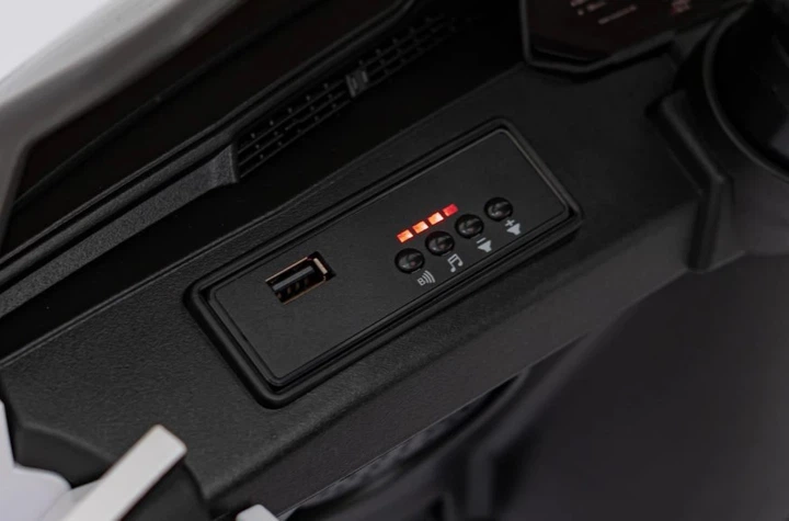 Samochód elektryczny dla dzieci Audi SQ8 Biały (5903864946635) - obraz 10
