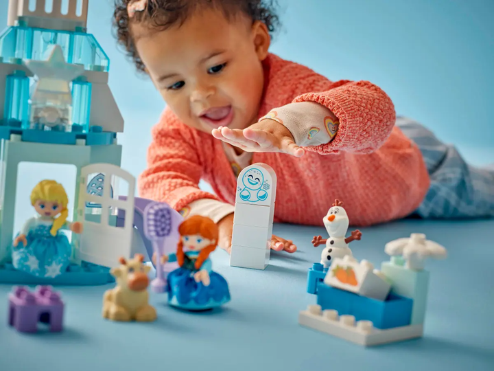 Конструктор LEGO Duplo Вечірка в льодовому замку Анни та Ельзи 54 елемента (10455) - Фото 7 Конструктор LEGO Duplo Вечірка в льодовому замку Анни та Ельзи 54 елемента (10455) - зображення 7