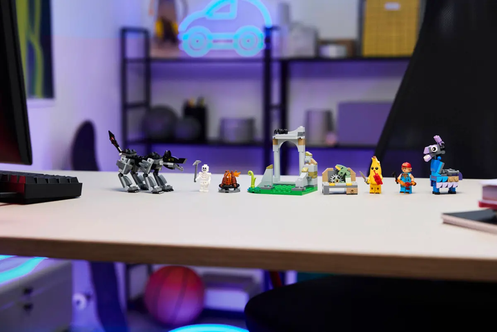 Конструктор LEGO Fortnite Скины, Искра и лагерь 250 элементов (77075) - Фото 9 Конструктор LEGO Fortnite Скины, Искра и лагерь 250 элементов (77075) - изображение 9