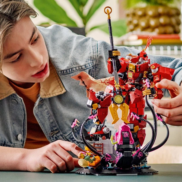 Конструктор LEGO Ninjago Legends Боевой робот огненного рыцаря 996